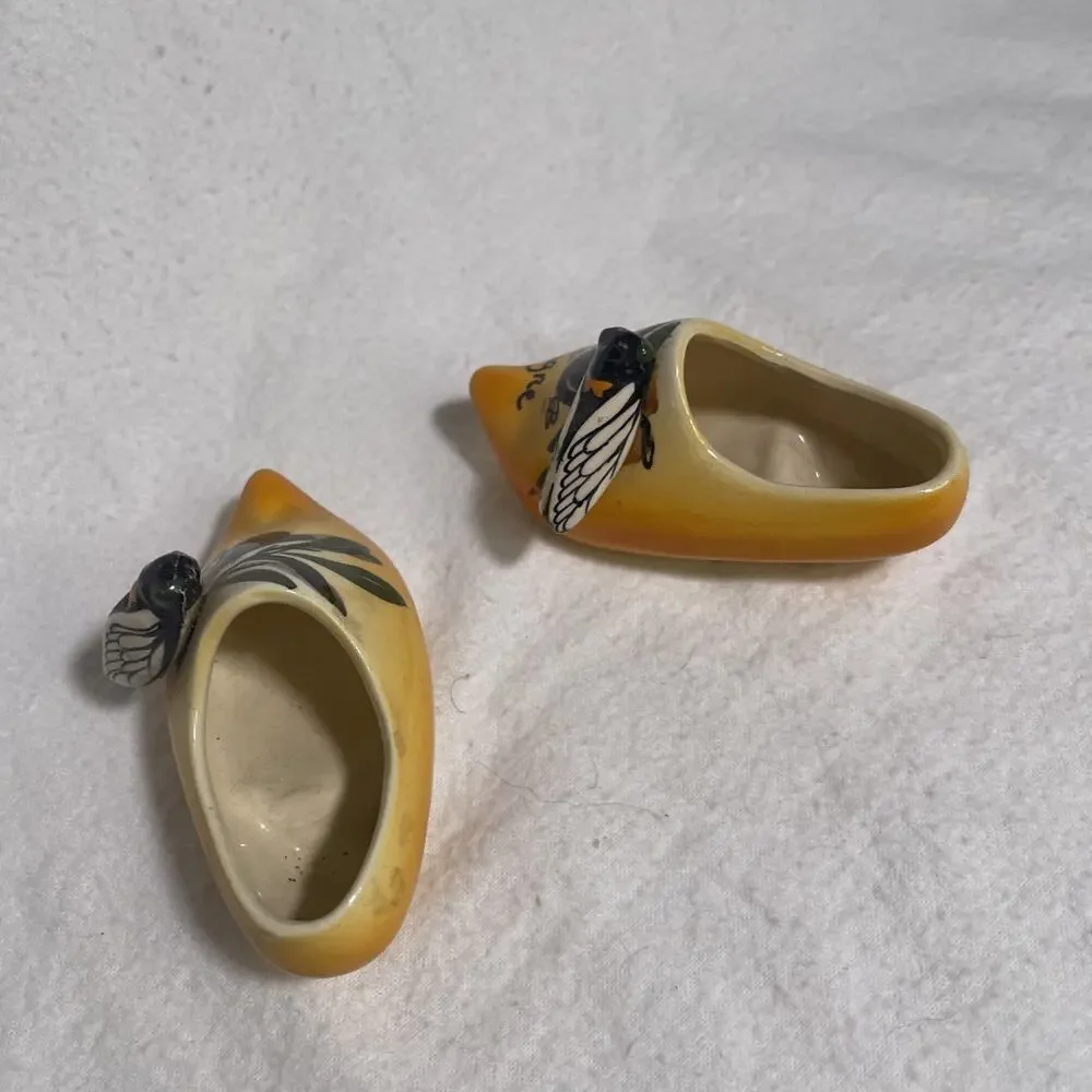 Vintage 1930 Cicada Art Deco Ceramic on Ceramic Shoes from Provence France
